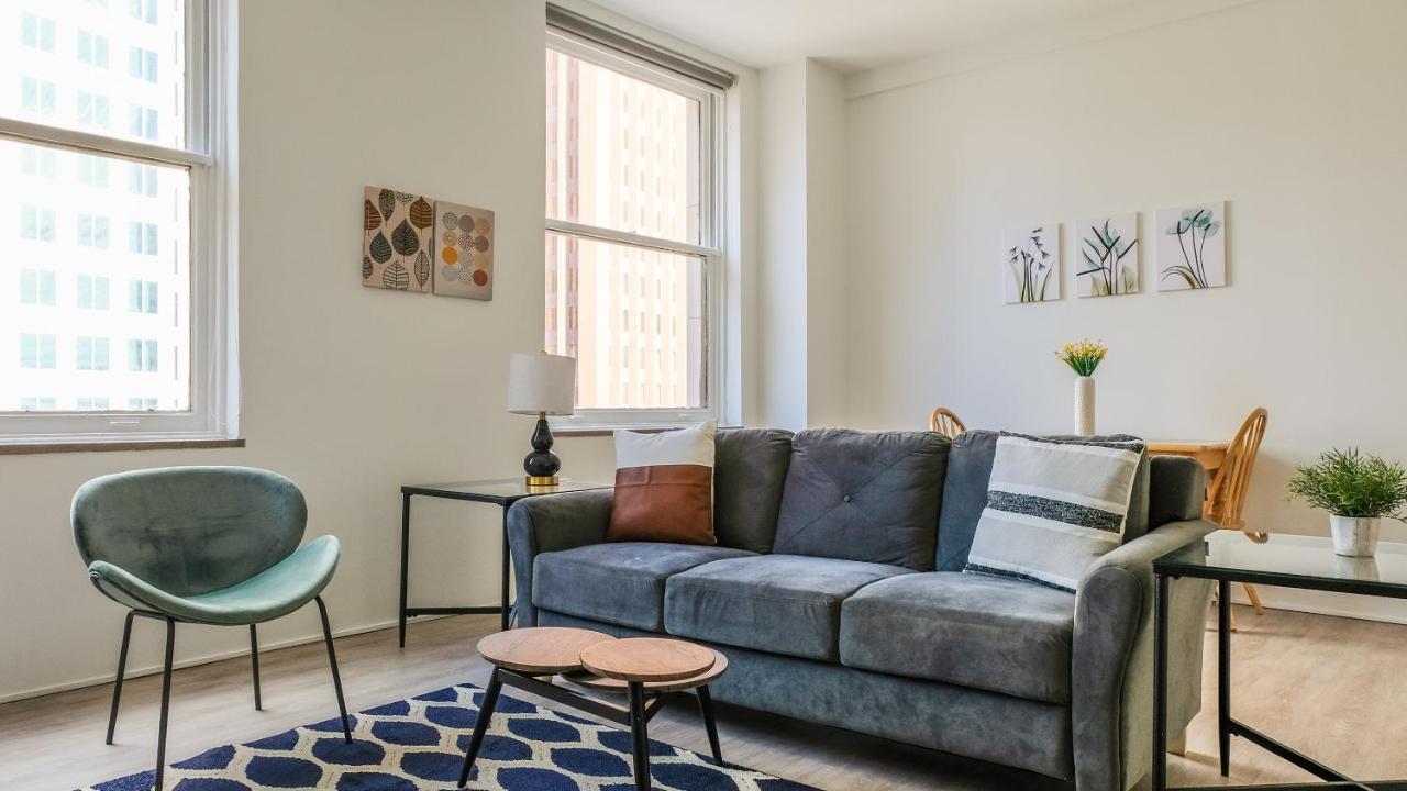 Frontdesk Lofts At 629 Euclid Downtown Cleveland Διαμέρισμα Δωμάτιο φωτογραφία